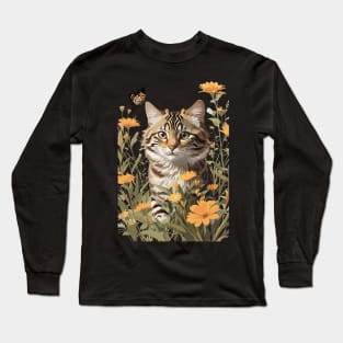 Tabby Cat chasing Butterfly Long Sleeve T-Shirt